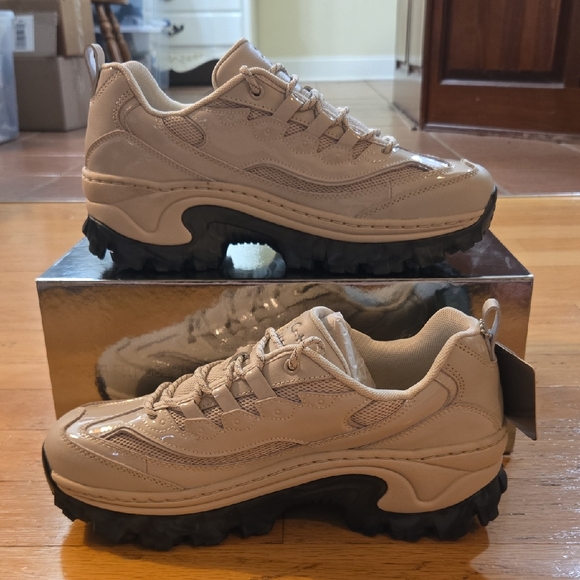 Skechers Womens Size 10 DOJA CAT;DOJA'LITE SHINE SHOES-Off White - Picture 1 of 8